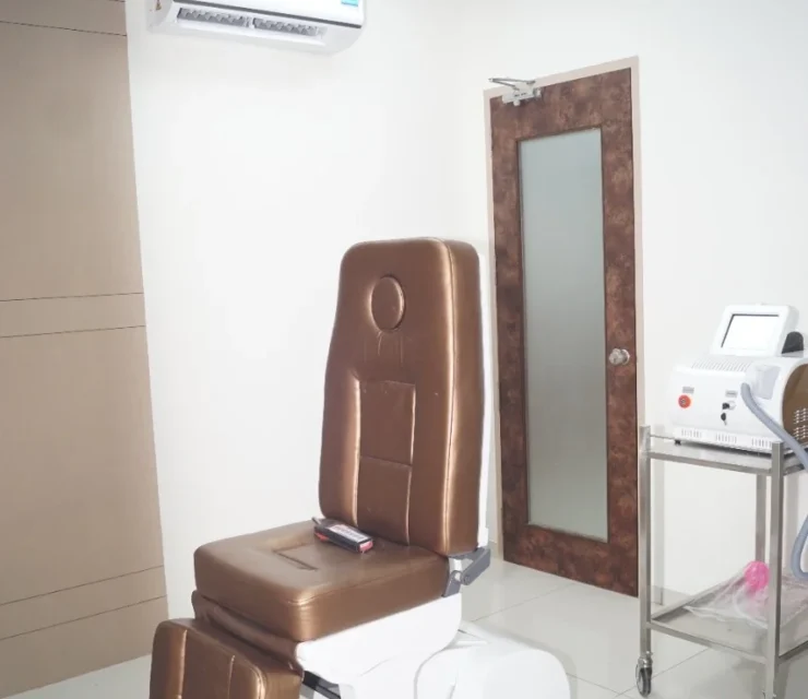 Acura  Clinic