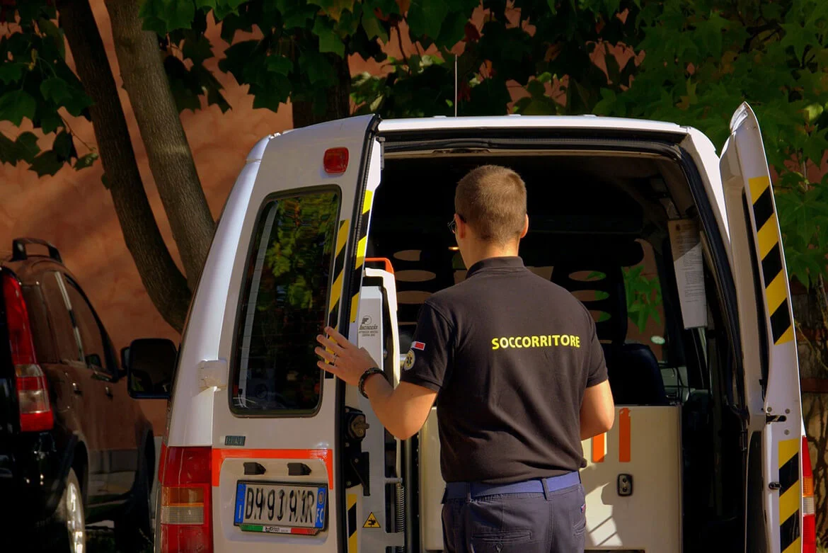 Ambulance Ambulance